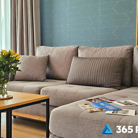 365pam - Wschodni - Parking W Cenie